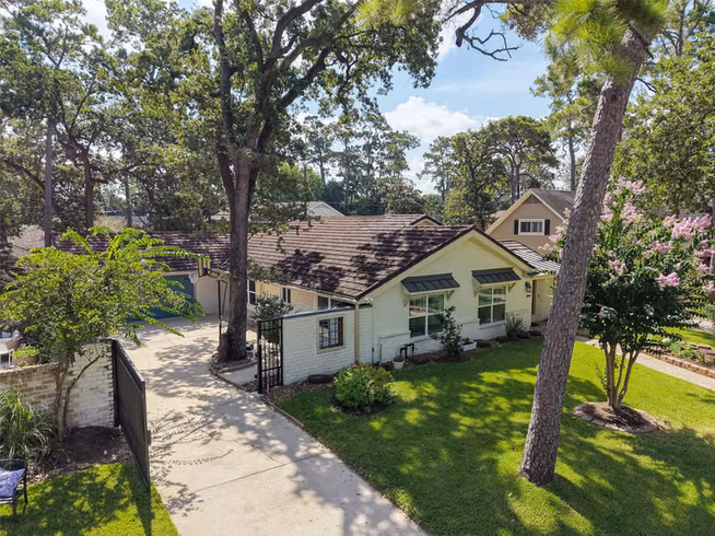 Photo of 602 Patchester Drive, Houston, TX 77079