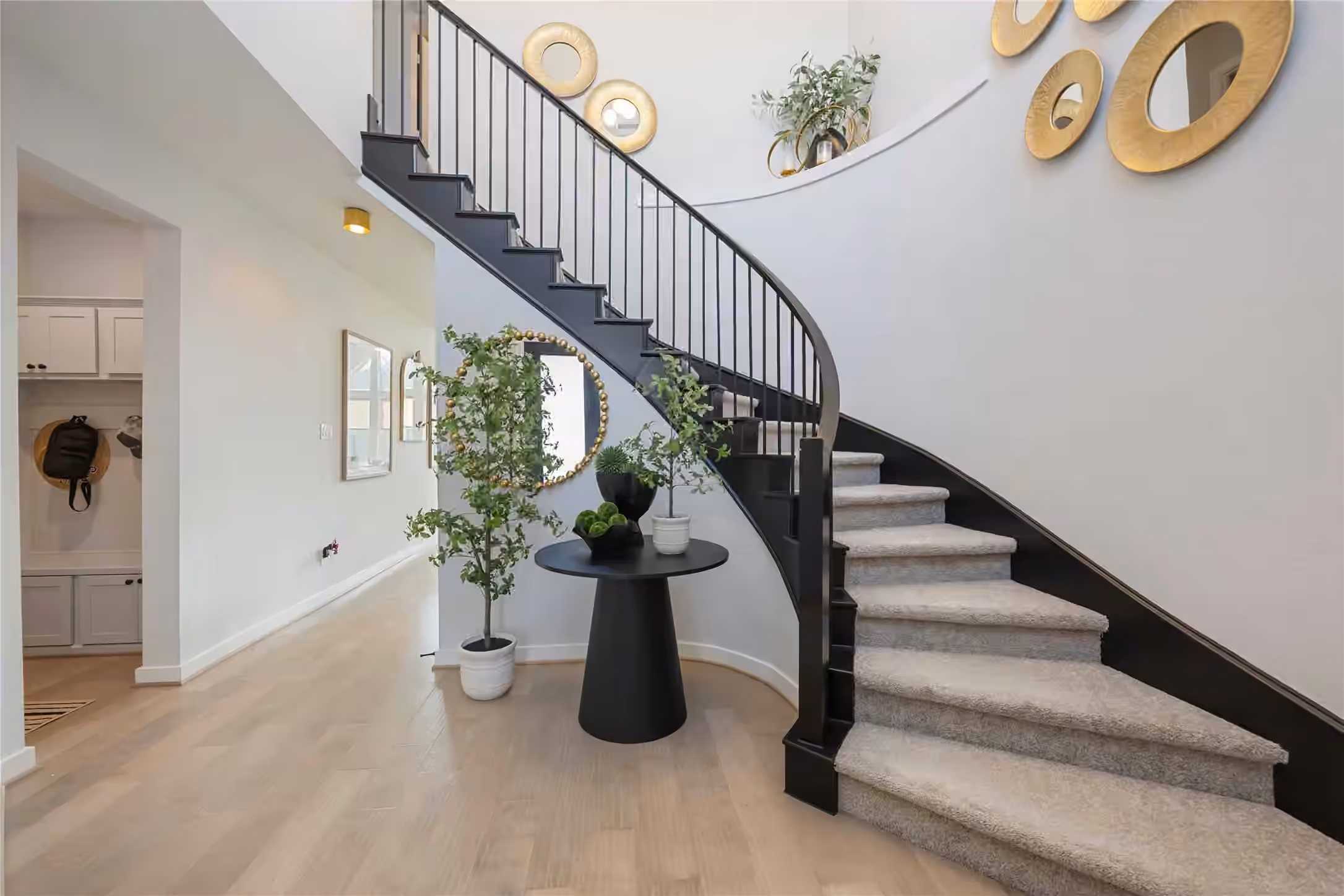Photo 2 of 1210 Timber Brook Drive, Missouri City, TX