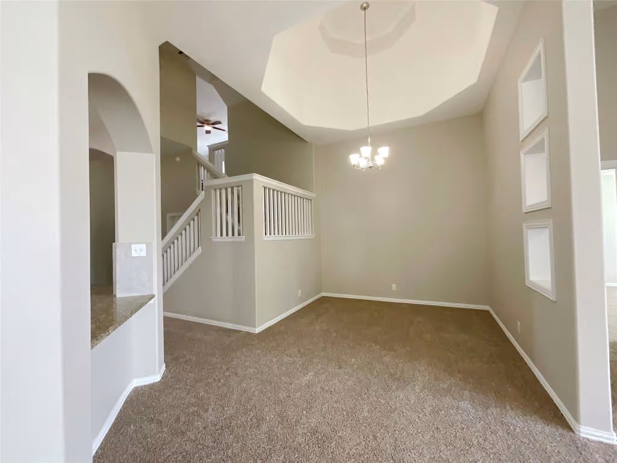 Photo 3 of 8707 E Crescent Lake Circle, Baytown, TX