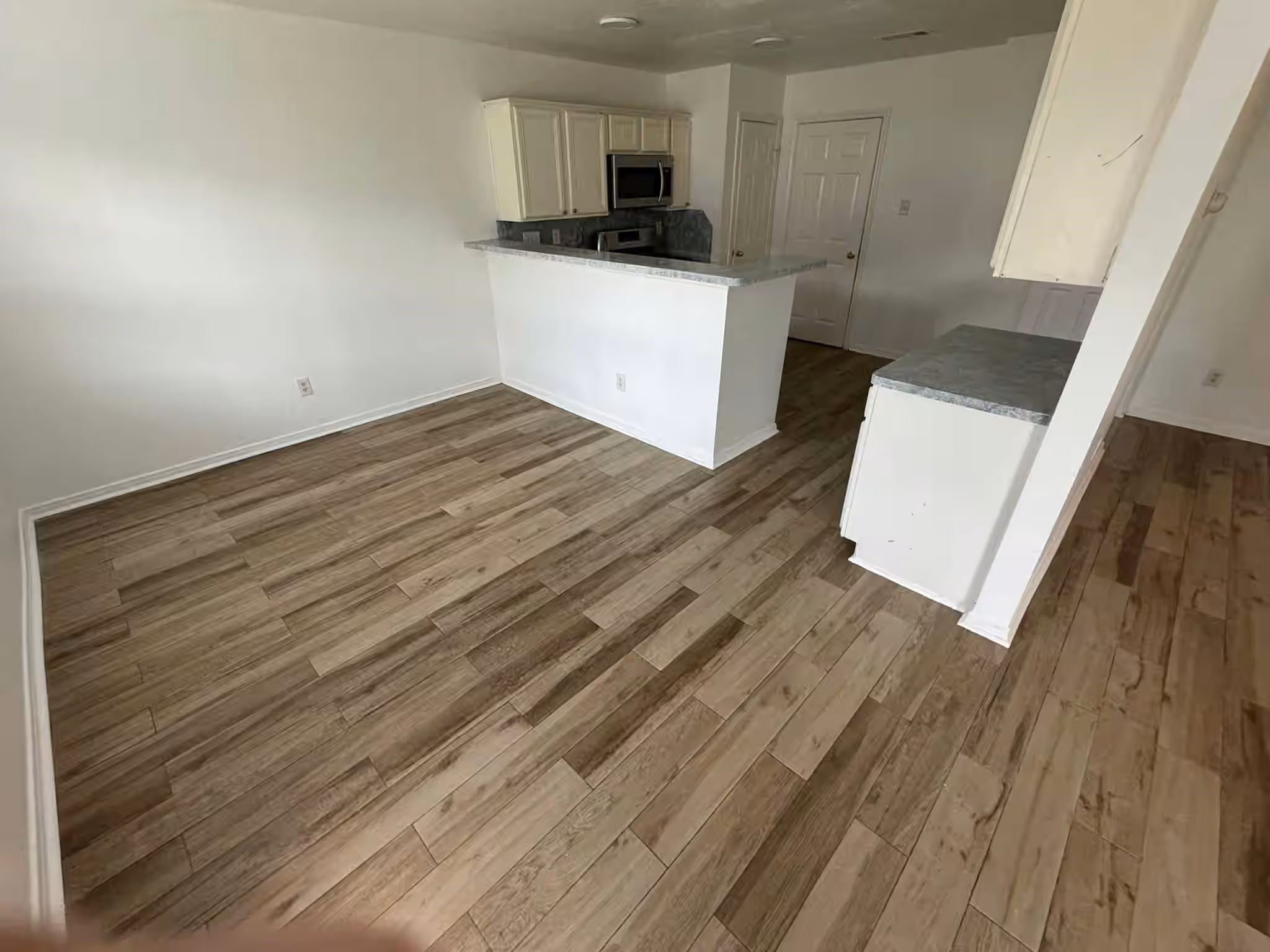Photo 6 of 17055 Kilwinning Drive, Houston, TX