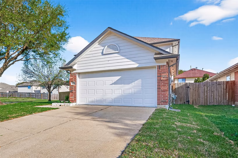 Photo 3 of 11726 Cotton Brook Court, Tomball, TX