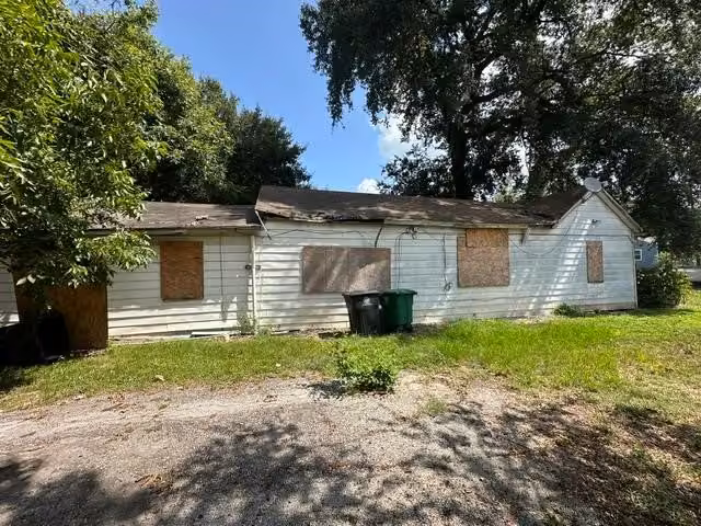 Photo 6 of 4421 Leffingwell Street, Houston, TX