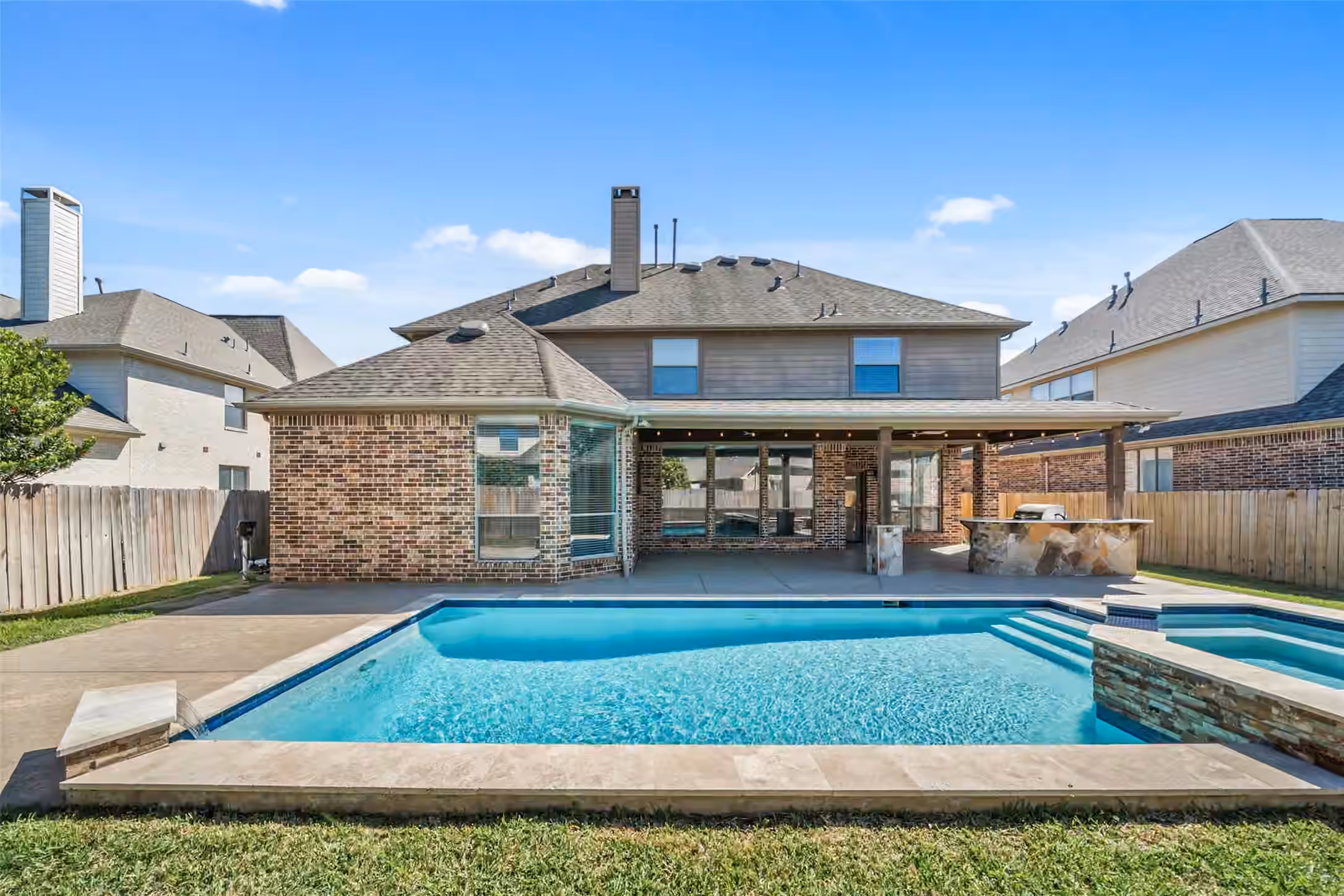 Photo 2 of 3311 Sunset Field Lane, Missouri City, TX