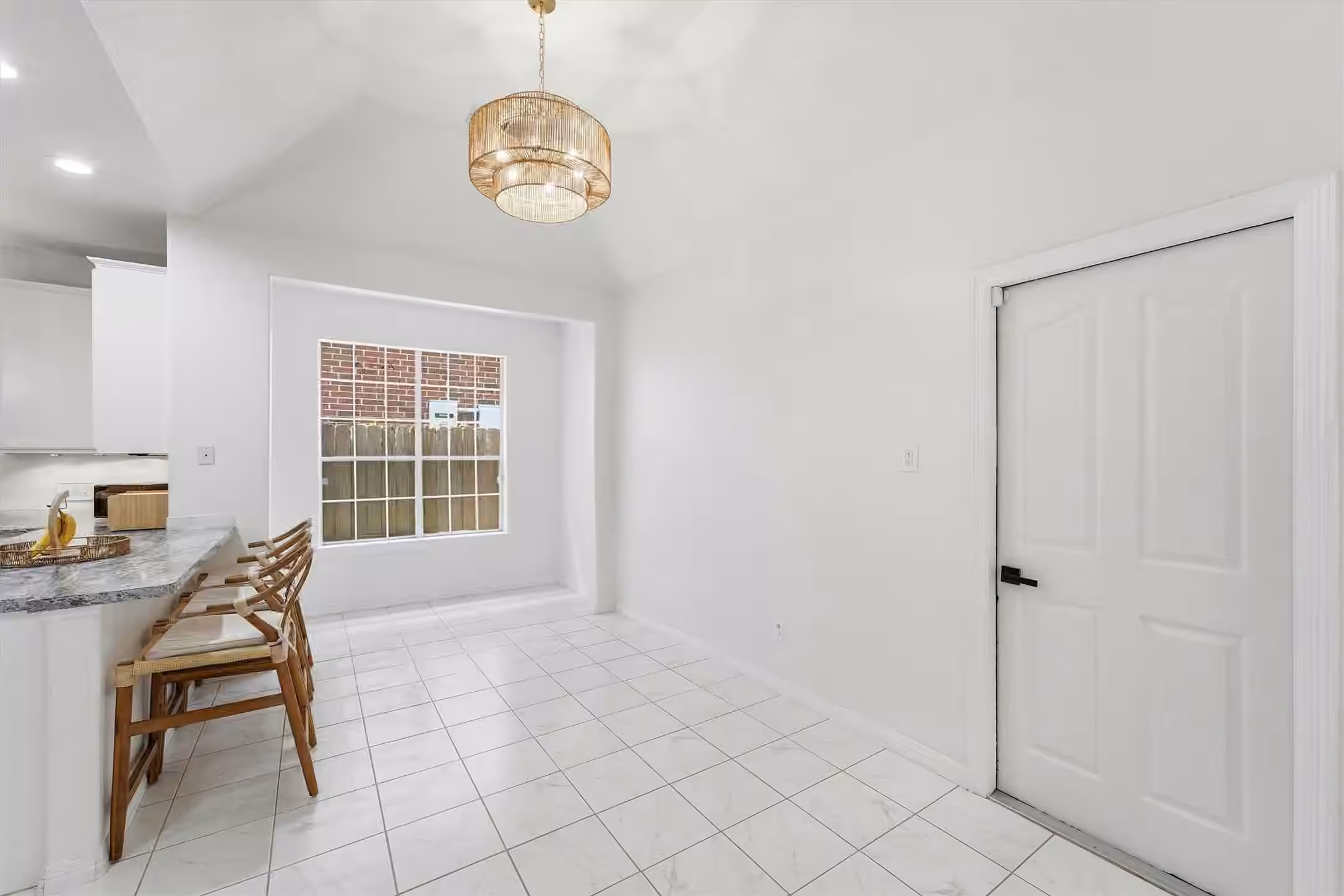 Photo 6 of 8510 Mayside Lane, Houston, TX