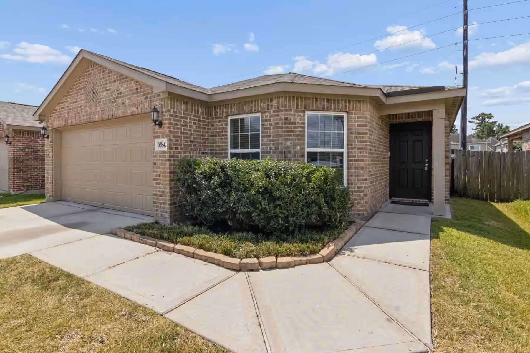 Photo 2 of 10842 Spring Brook Pass Drive, Humble, TX