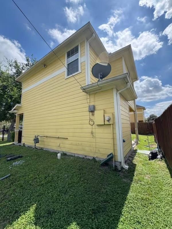 Photo 2 of 9335 Lomax Street, Houston, TX