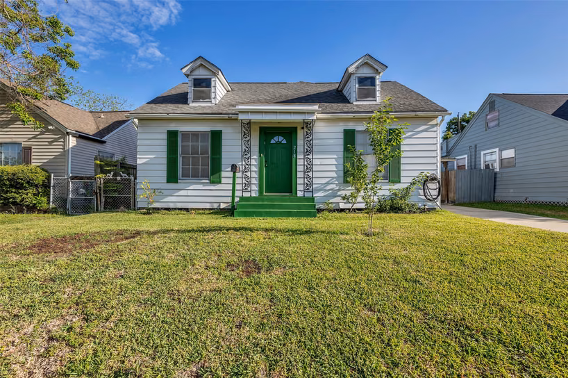 Photo of 218 Olive Avenue, Pasadena, TX 77506