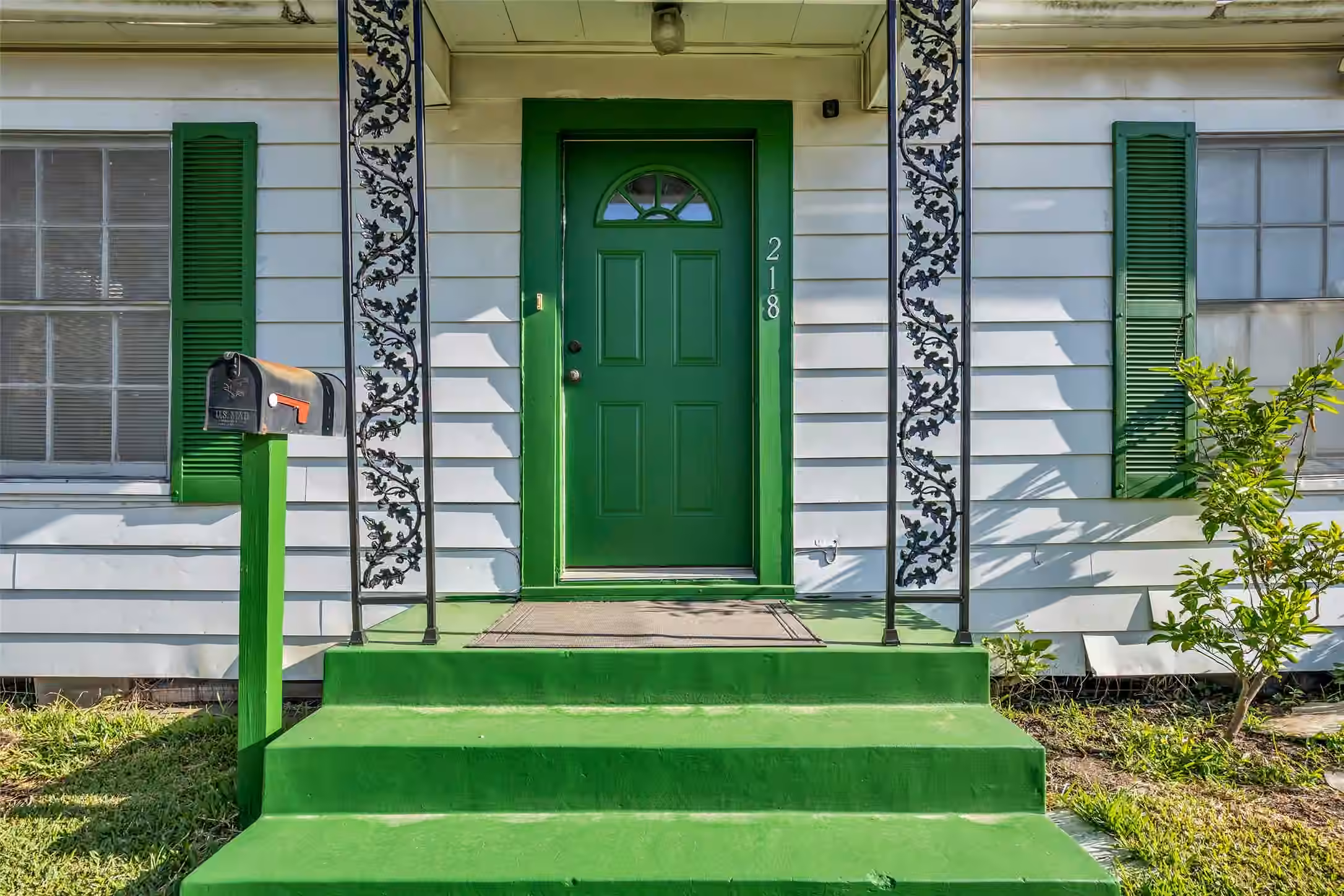 Photo 3 of 218 Olive Avenue, Pasadena, TX