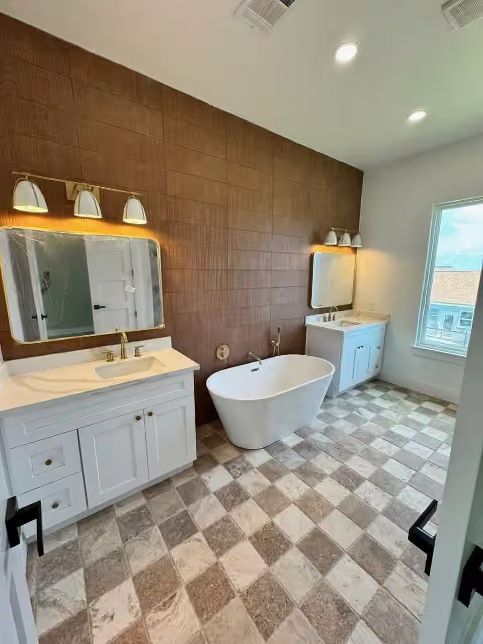 Photo 6 of 13014 Buccaneer Parkway, Freeport, TX