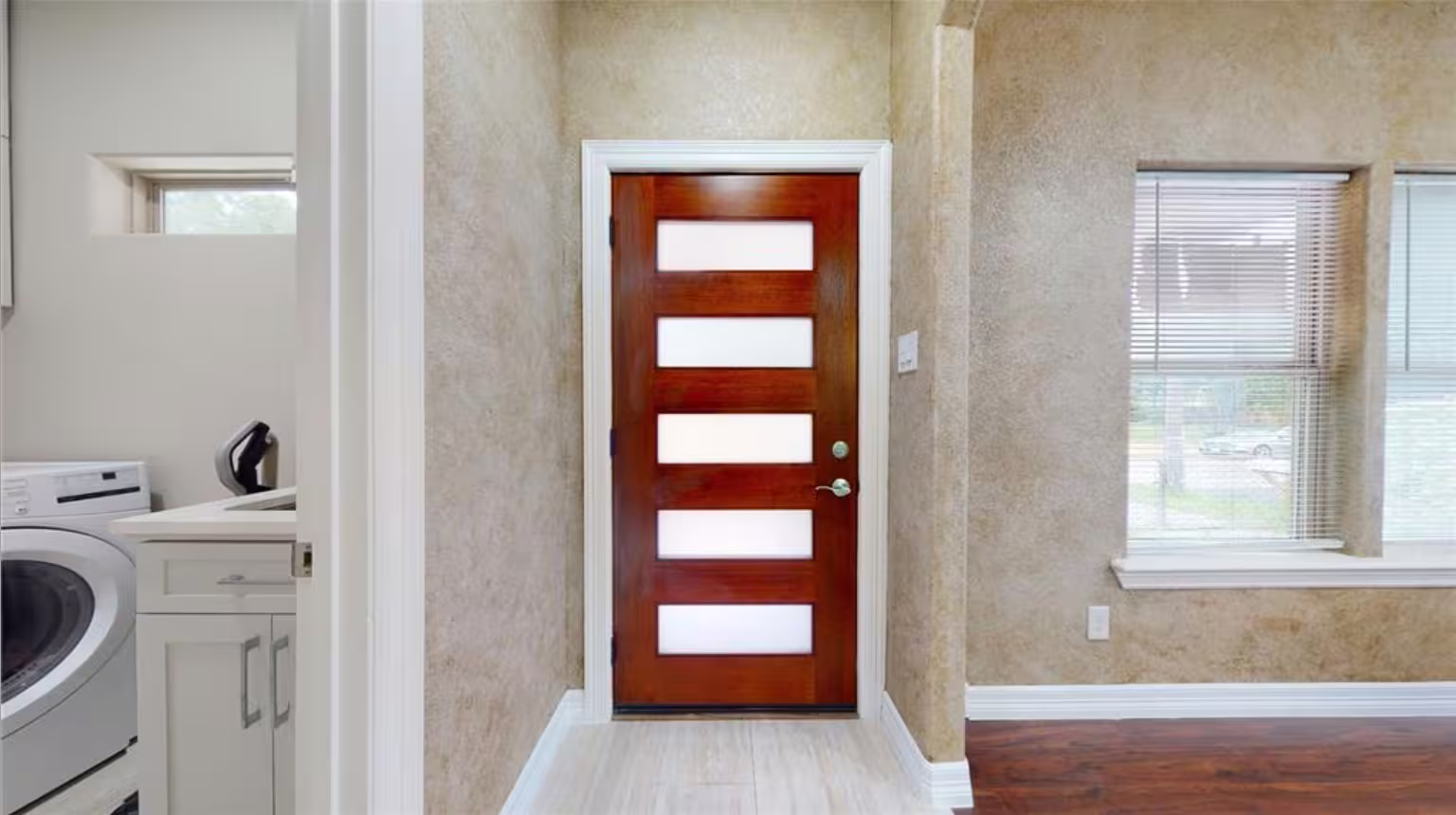 Photo 7 of 426 Middle Street, Houston, TX