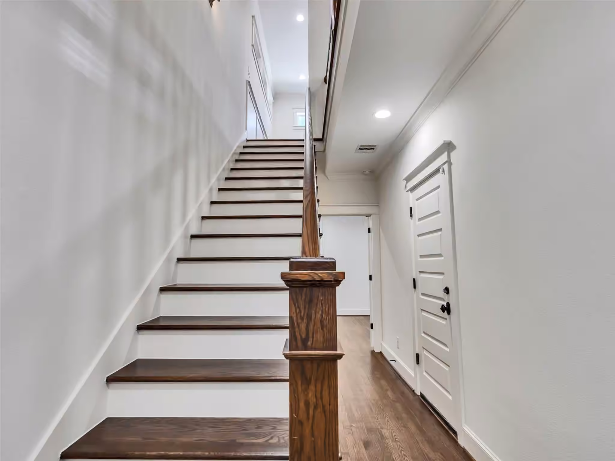 Photo 4 of 1532 Yale Street C, Houston, TX
