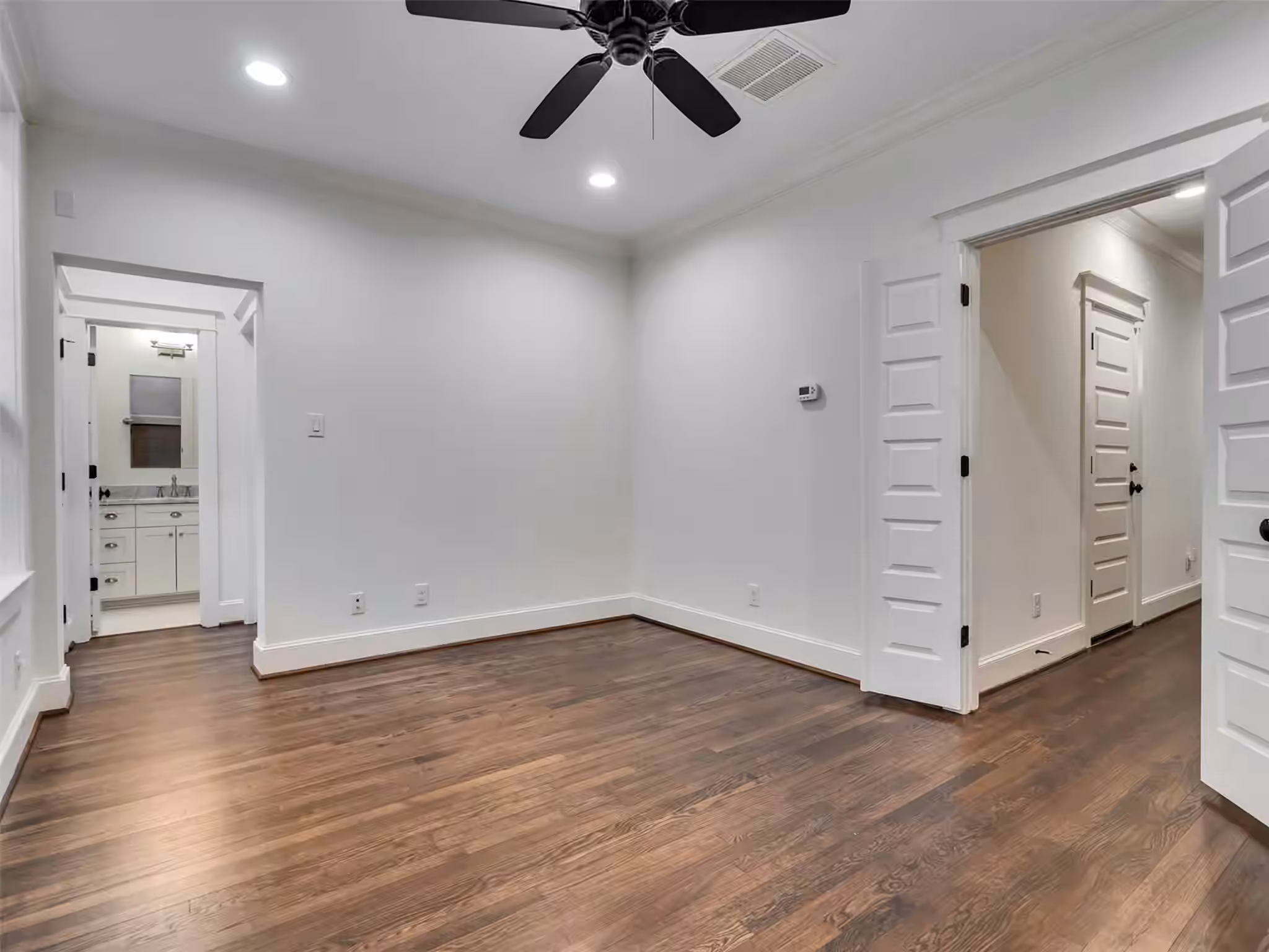 Photo 5 of 1532 Yale Street C, Houston, TX