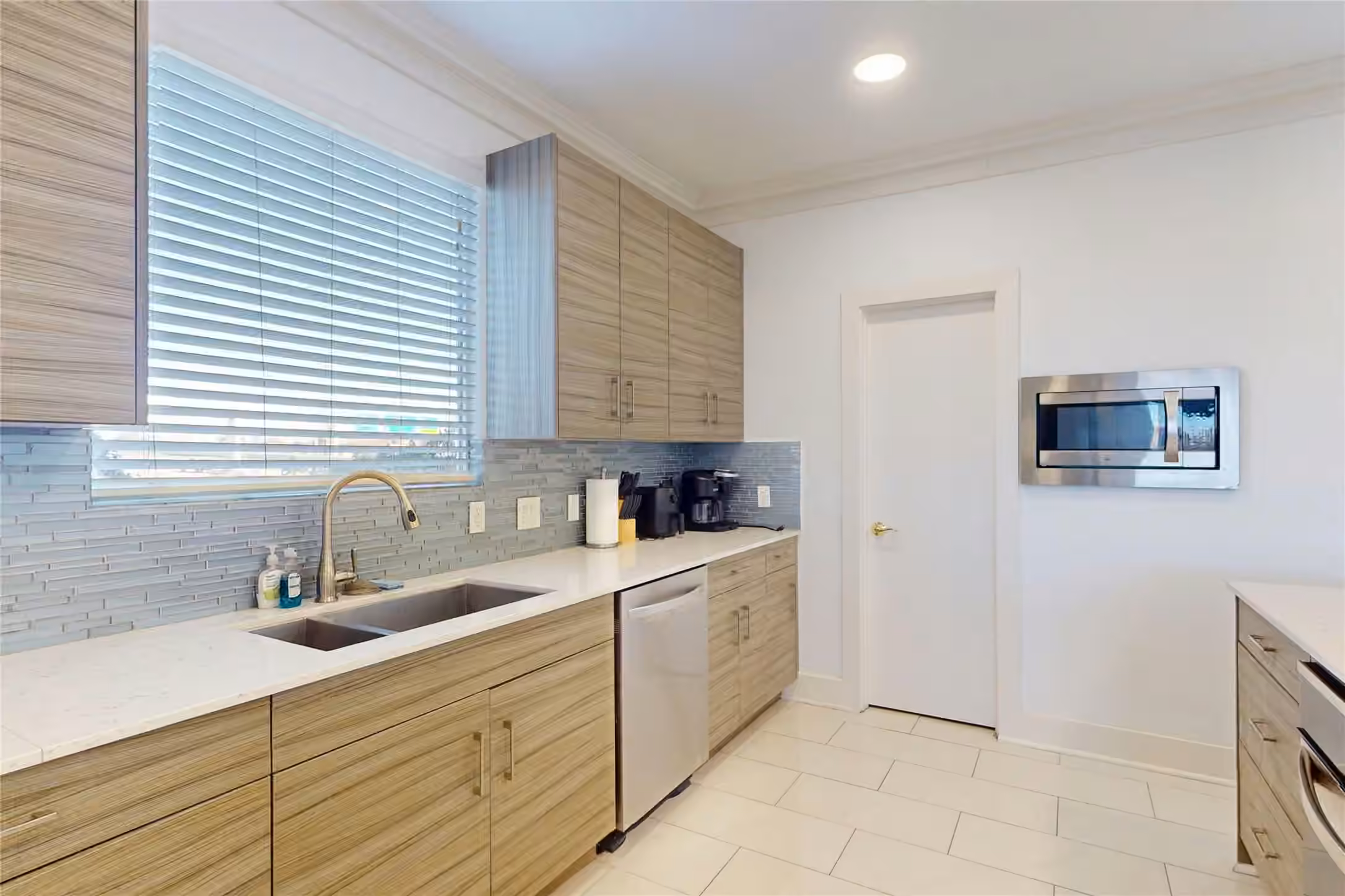 Photo 7 of 2023 Rosedale Street, Houston, TX