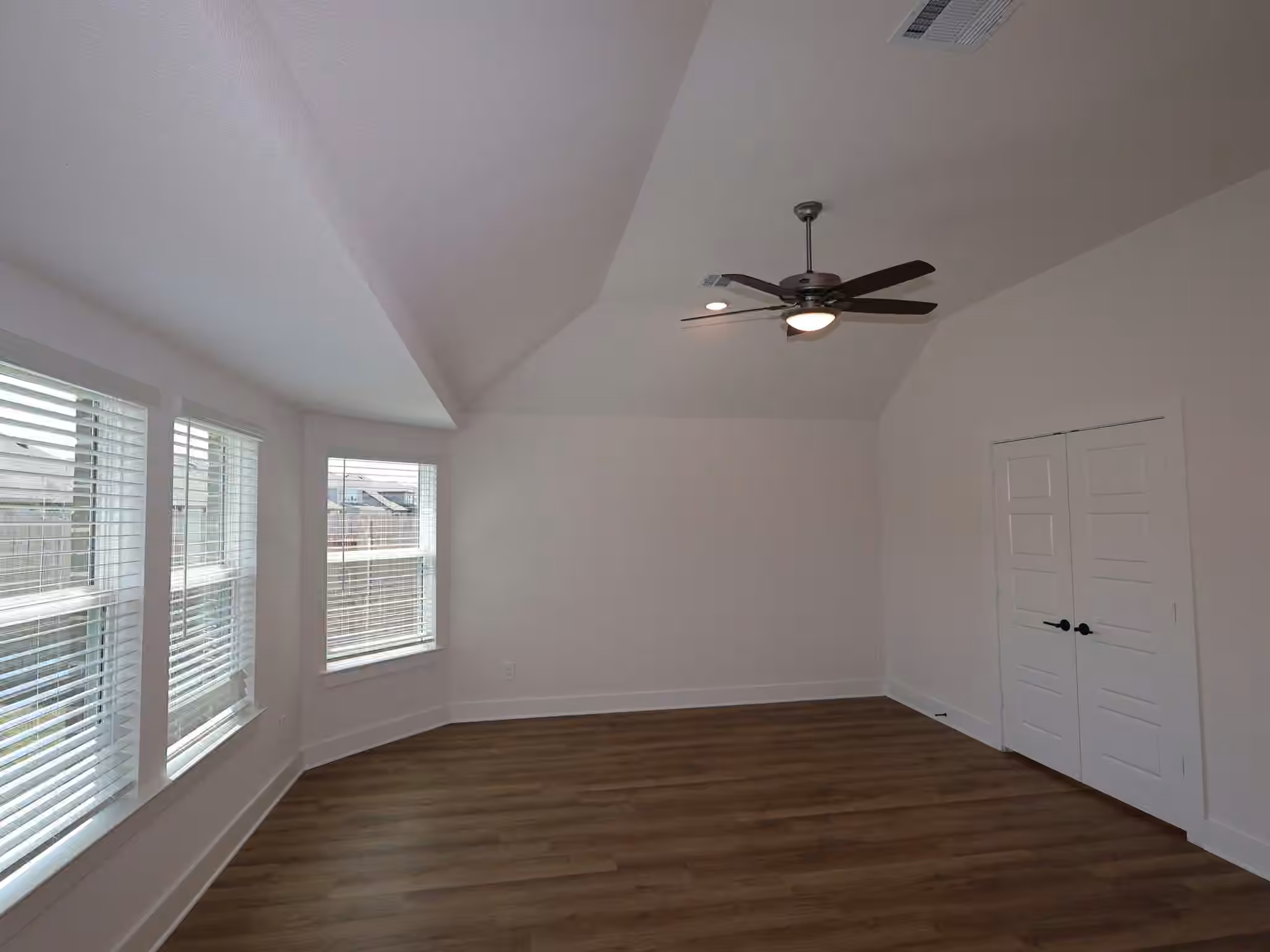 Photo 7 of 21426 Villa Spruce Lane, Tomball, TX