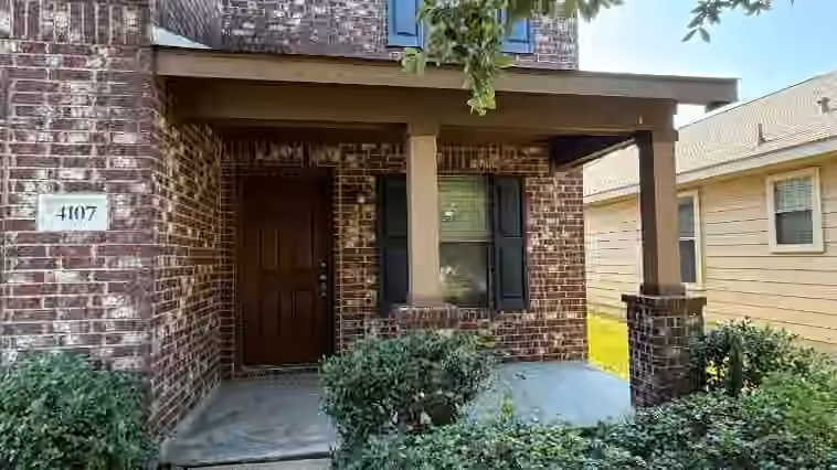 Photo 2 of 4107 Monticello Ter Lane, Katy, TX