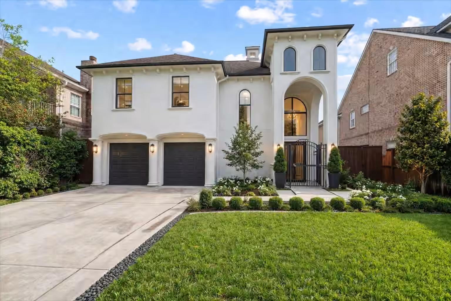 Photo 2 of 5430 Fairdale, Houston, TX