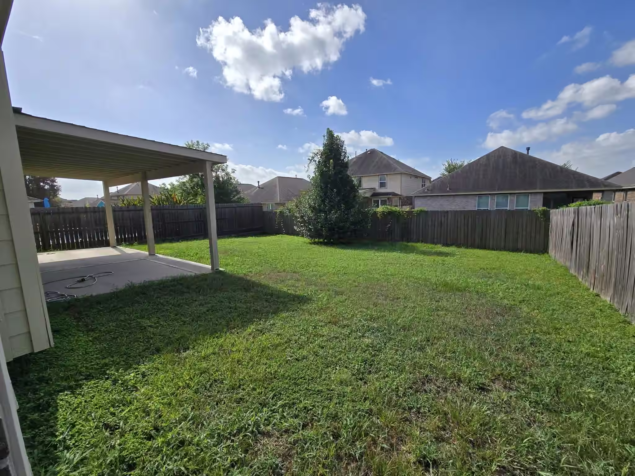 Photo 3 of 21542 Olympic Forest Drive, Porter, TX